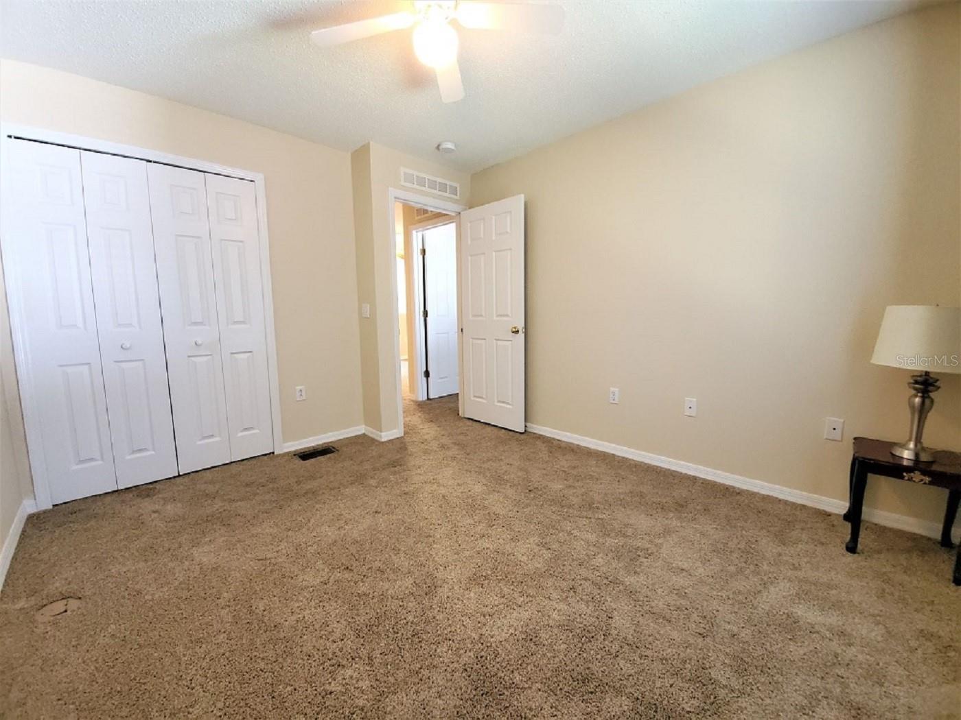 9870 Ashburn Lake Dr Property Photo 18