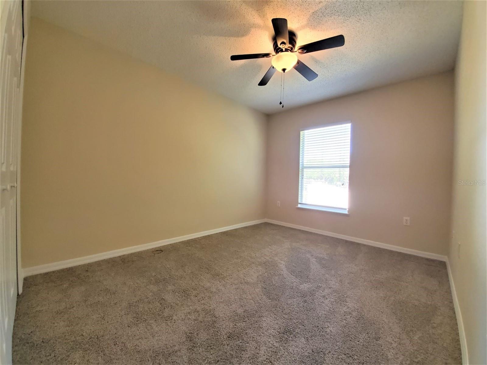 9870 Ashburn Lake Dr Property Photo 21