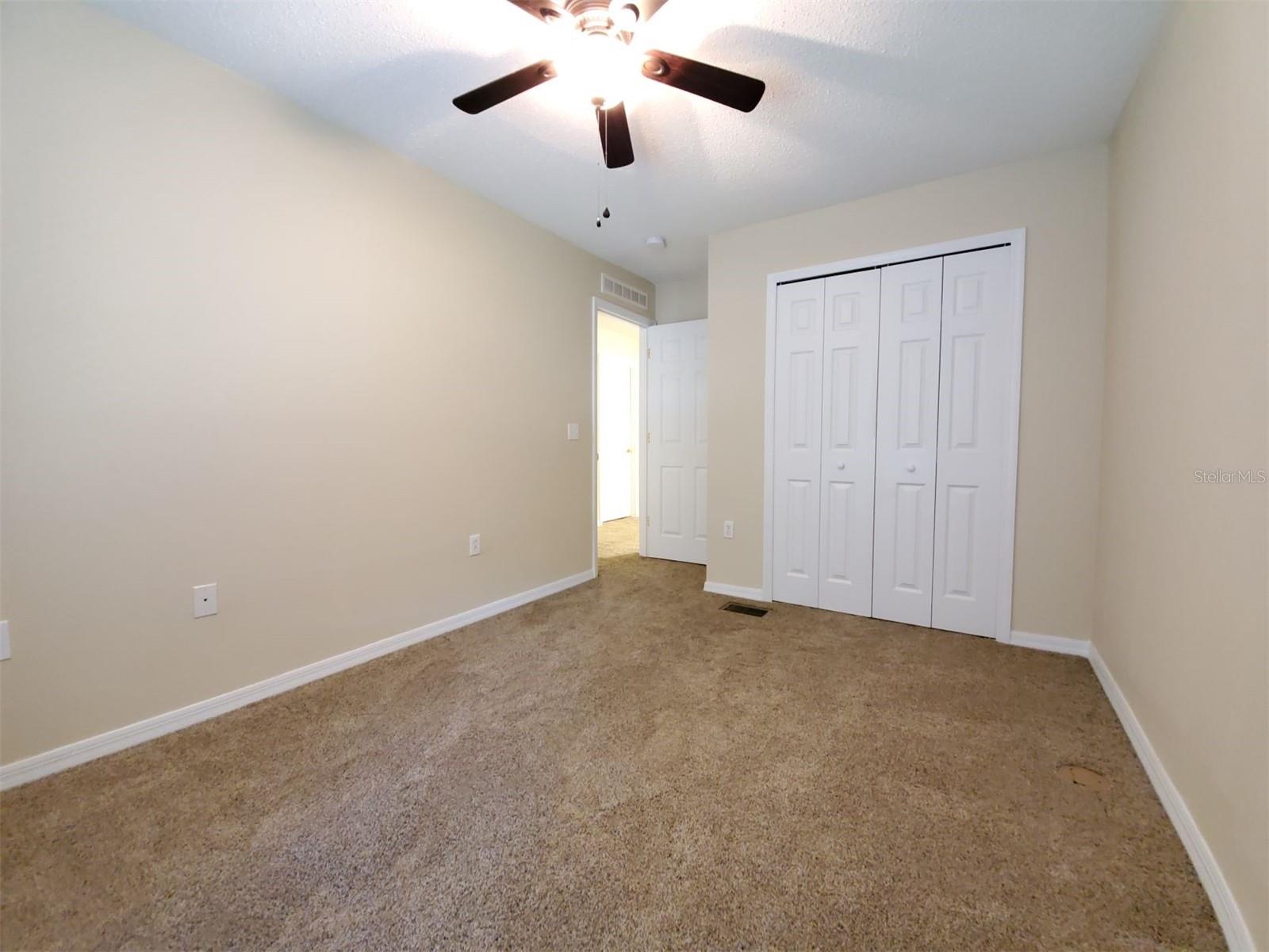 9870 Ashburn Lake Dr Property Photo 22