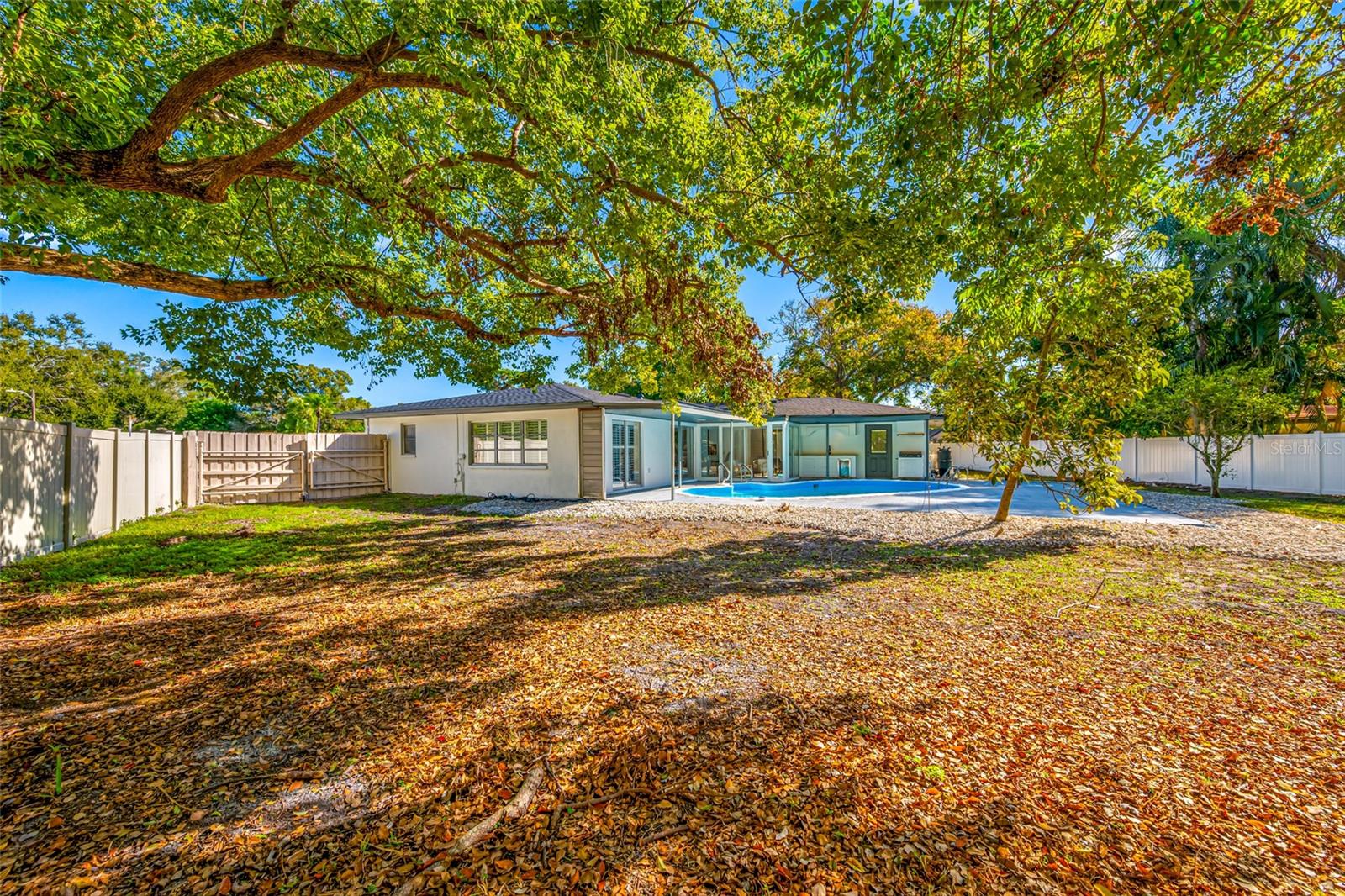 1932 Oro Ct Property Photo 5