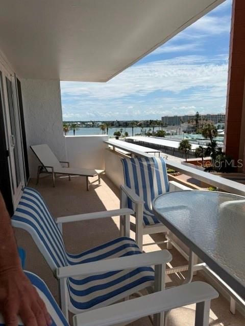 17920 Gulf Blvd #502 Property Photo 11