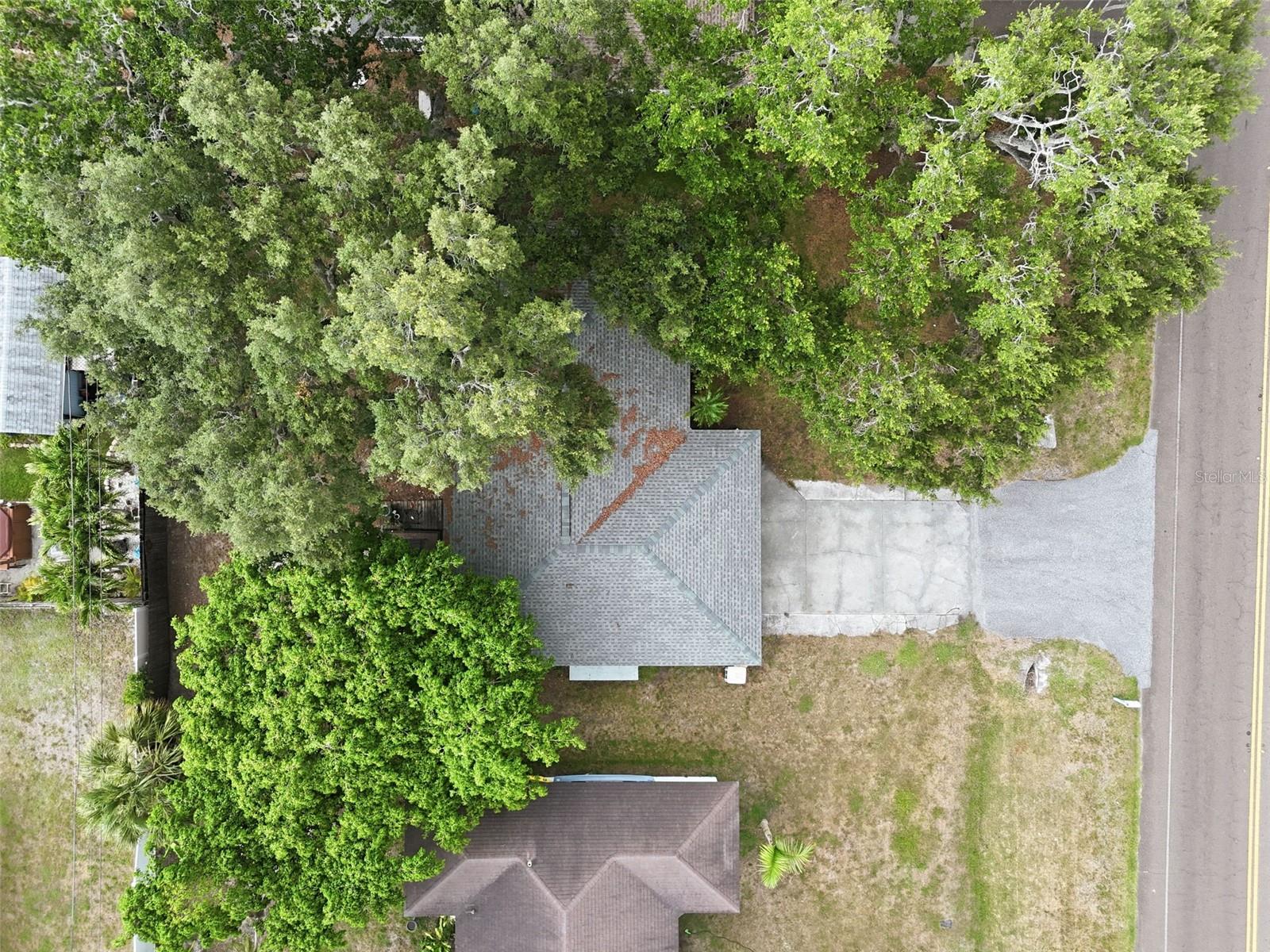 2140 Ne Coachman Rd Property Photo 38