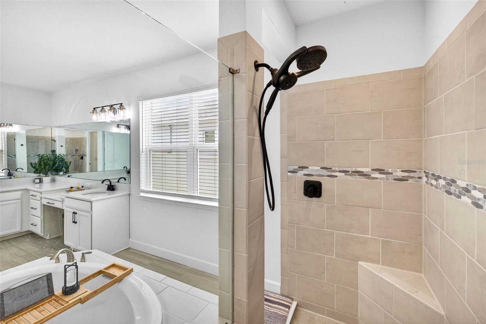 6967 Talamore Dr Property Photo 35