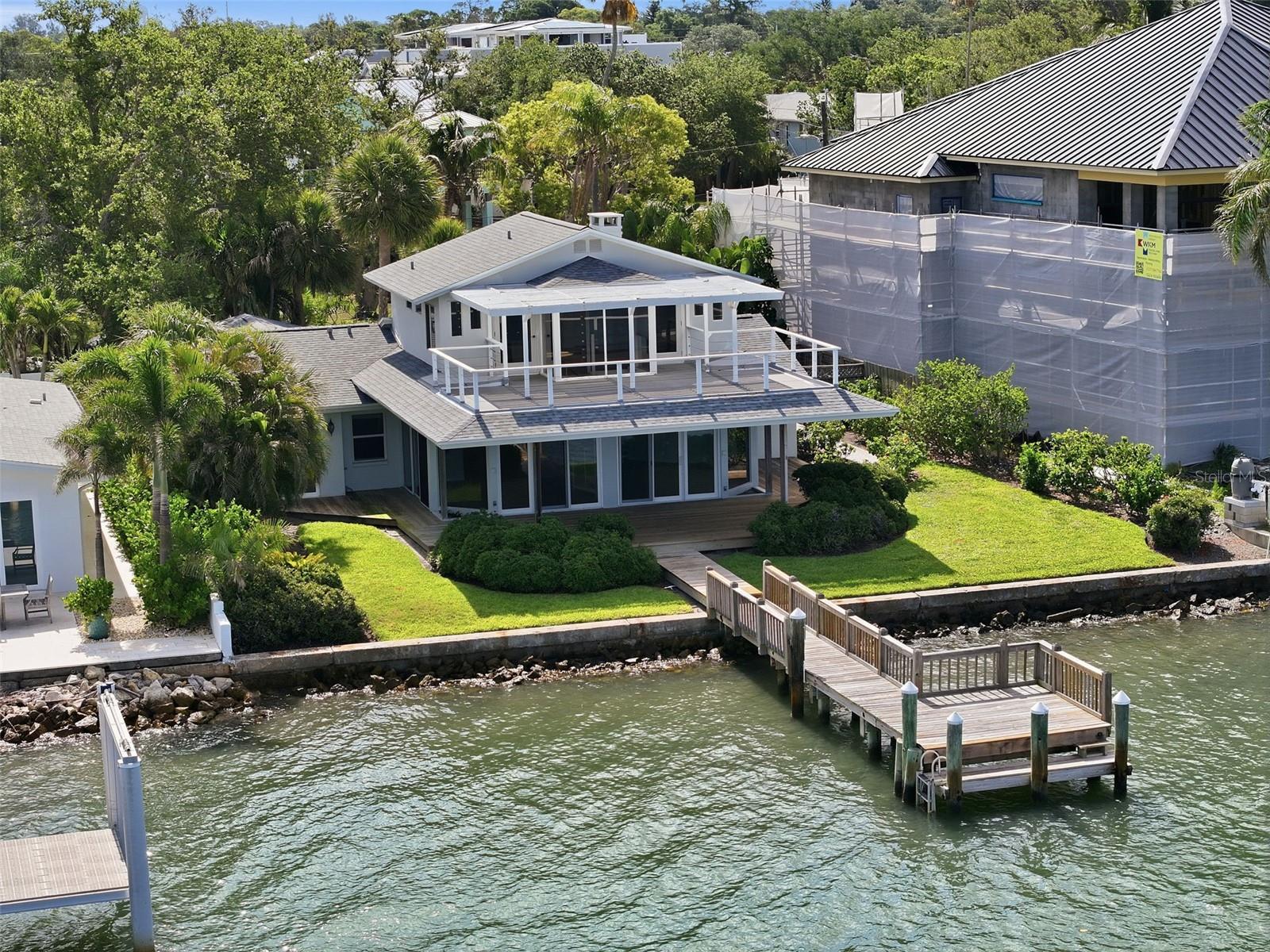 1832 Venetian Point Dr Property Photo 1