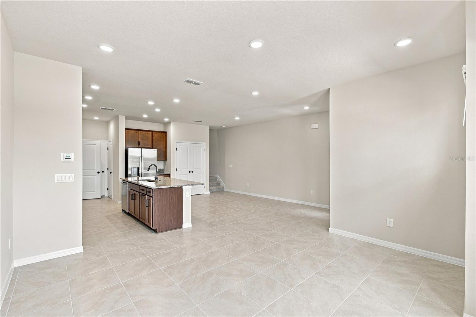 5588 Coopers Hawk Ct Property Photo 11
