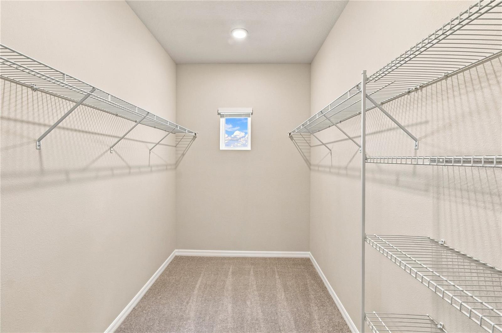 5588 Coopers Hawk Ct Property Photo 18