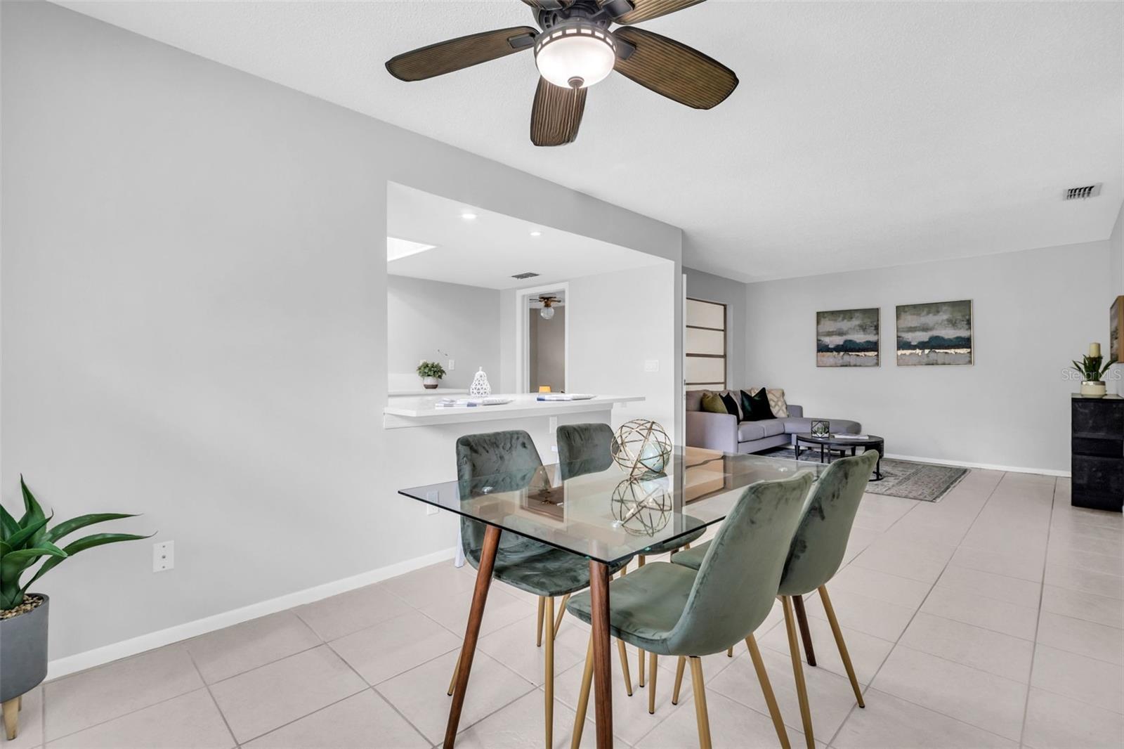 3472 Maclaren Dr Property Photo 10