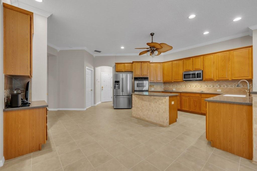 6122 Kestrelpark Dr Property Photo 14