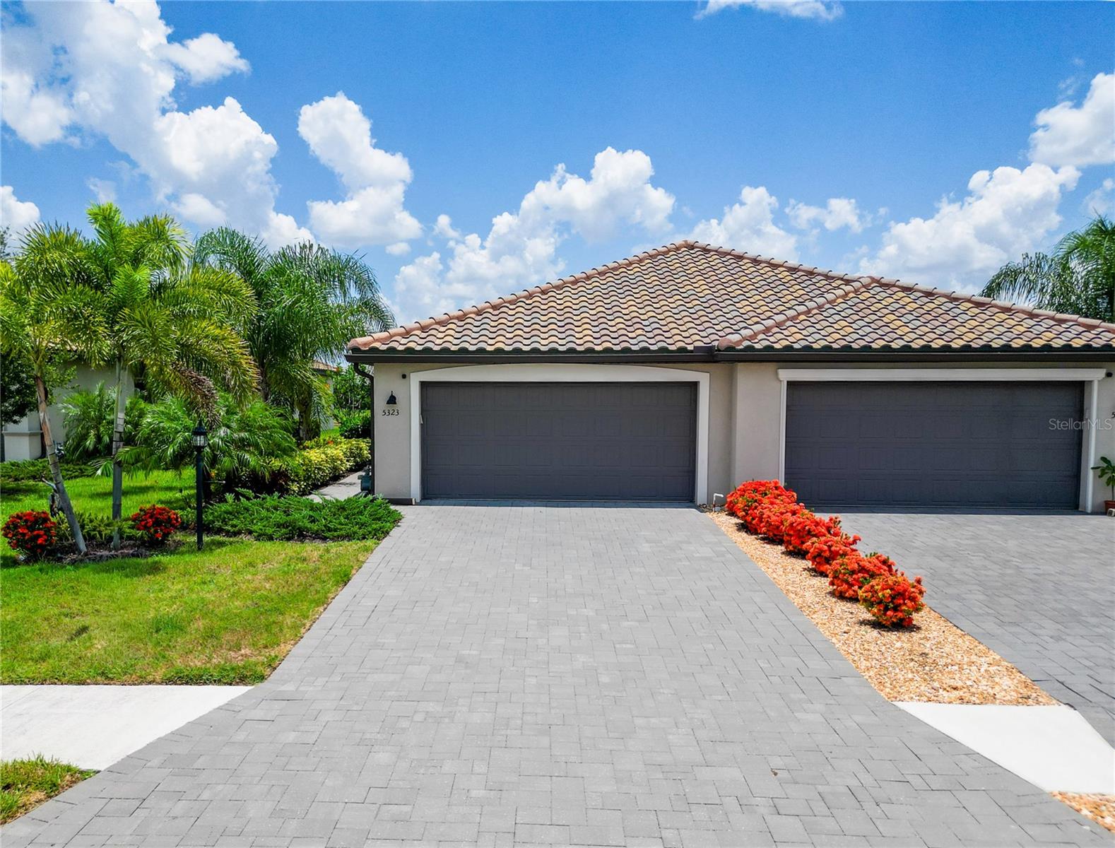 5323 White Sand Cv Property Photo 1