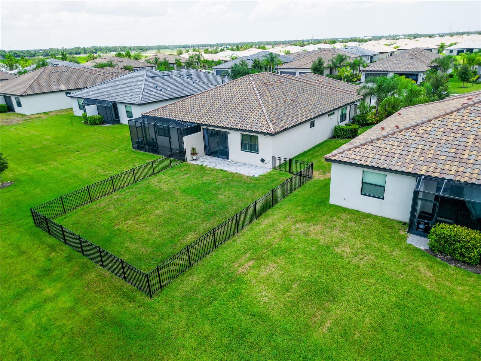 5323 White Sand Cv Property Photo 16
