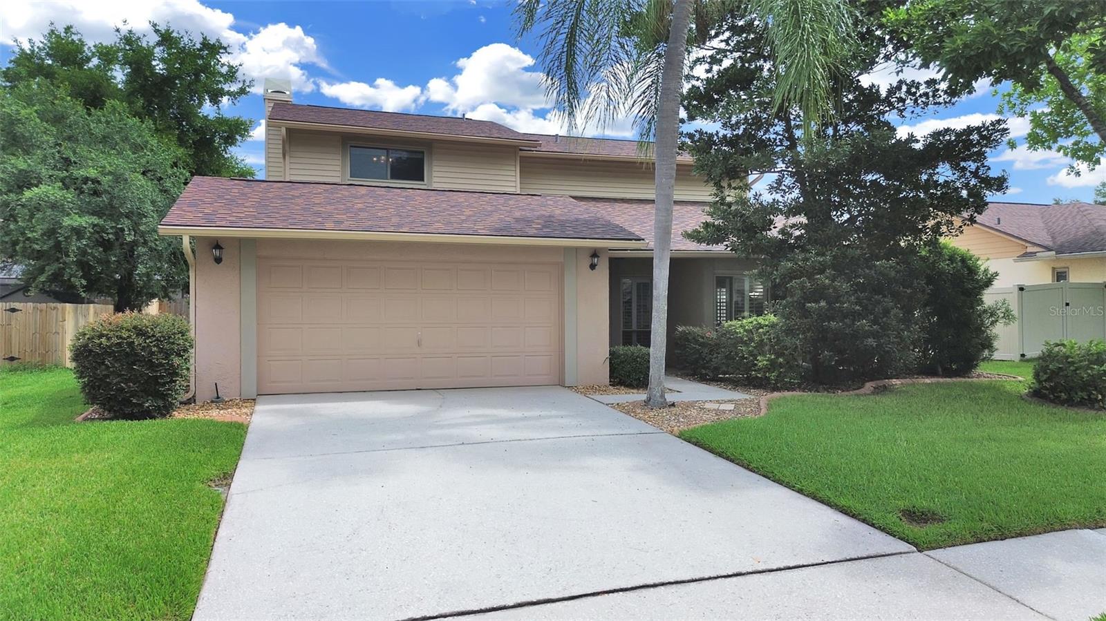 1367 CORNER OAKS DR Property Photo 1