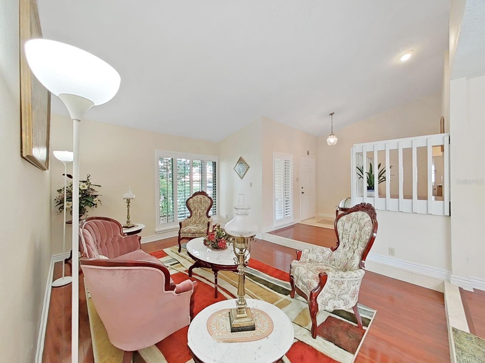 1367 Corner Oaks Dr Property Photo 6