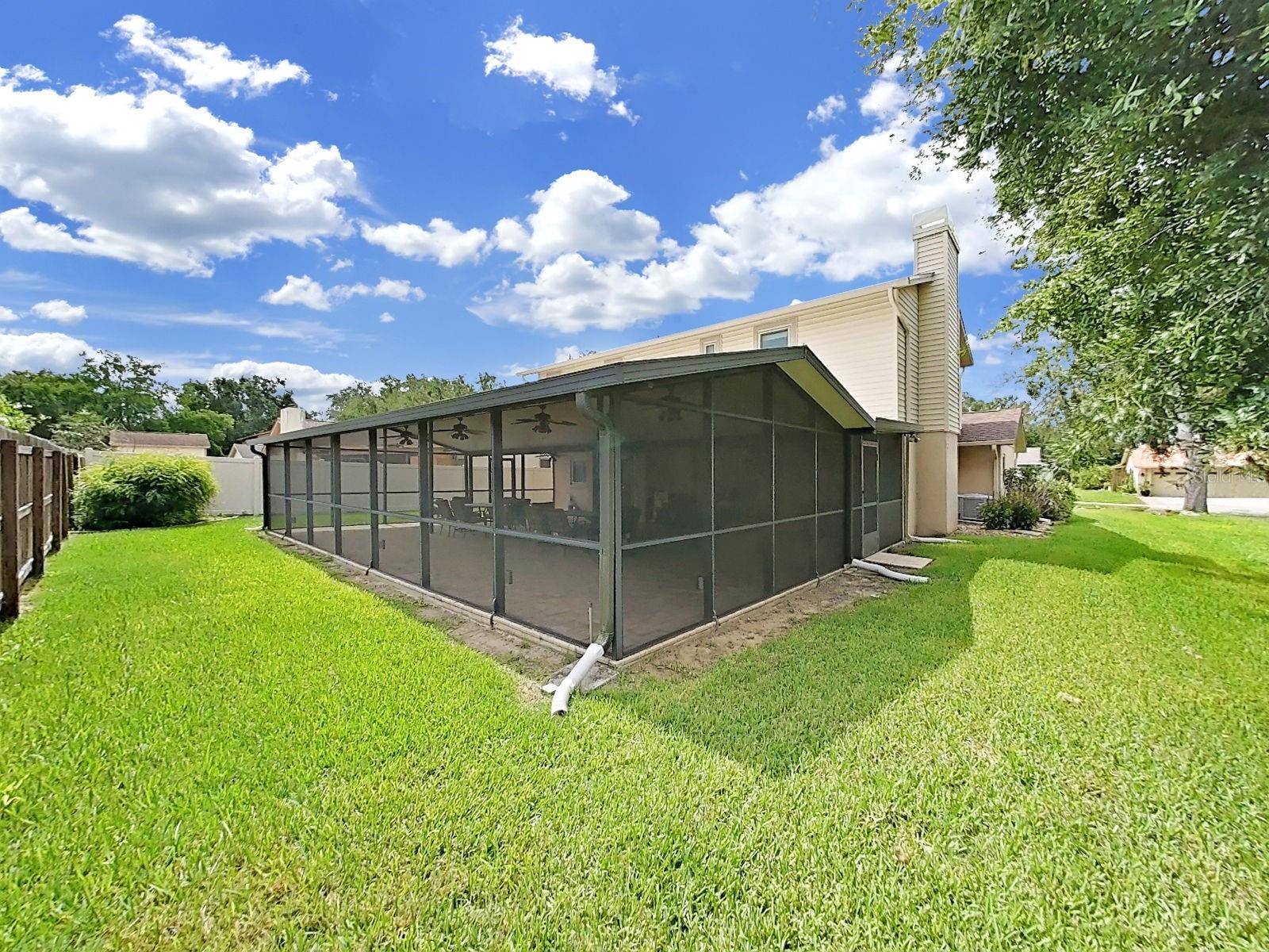 1367 Corner Oaks Dr Property Photo 25