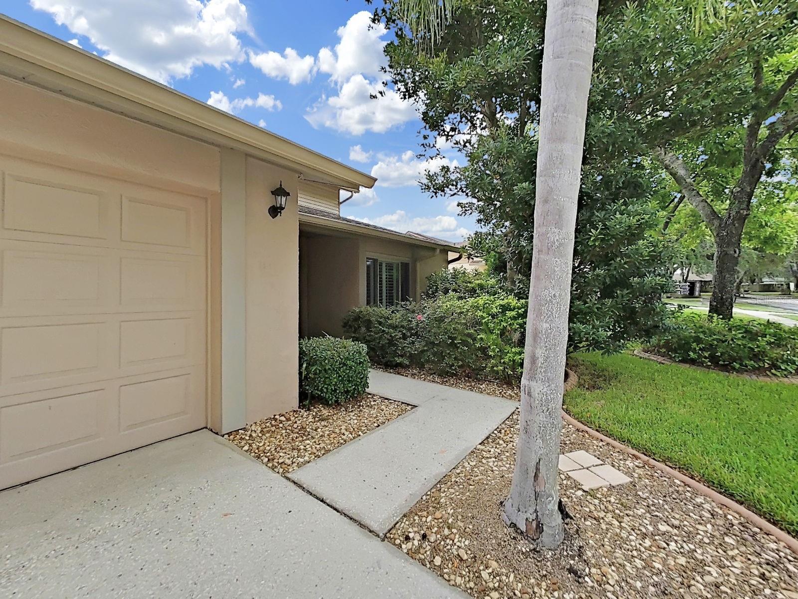1367 Corner Oaks Dr Property Photo 27