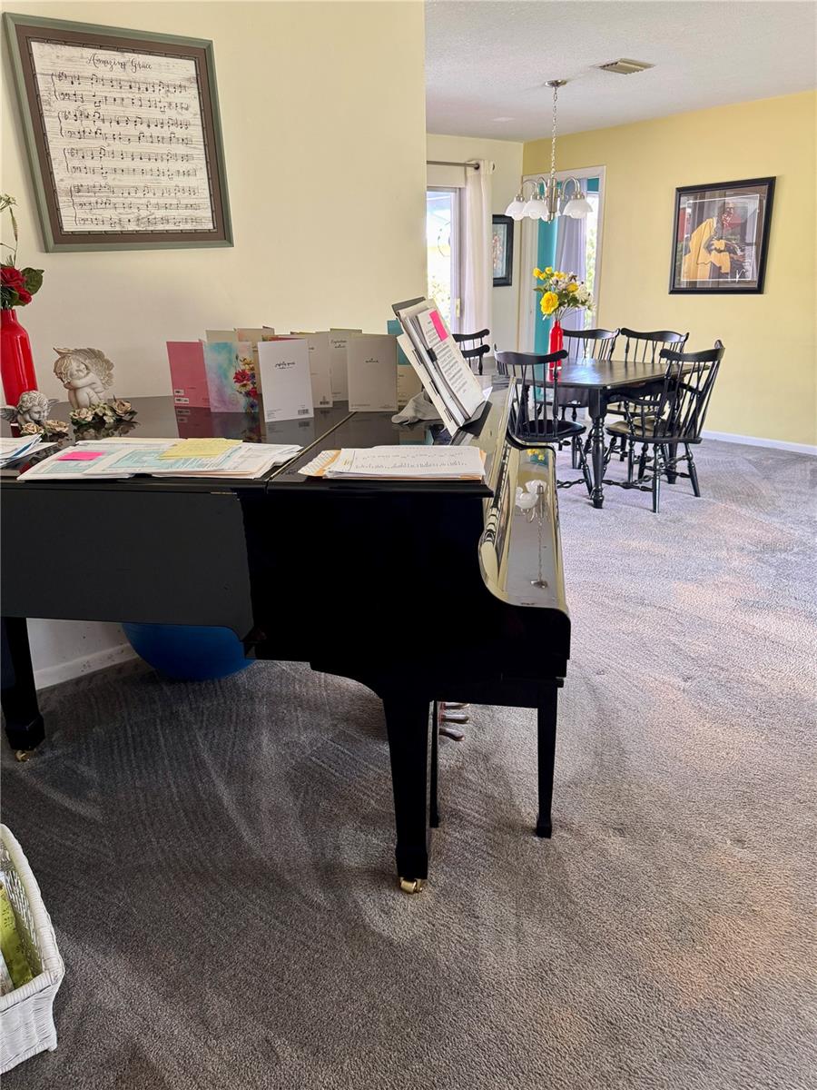17109 Rainbow Terrace Property Photo 10