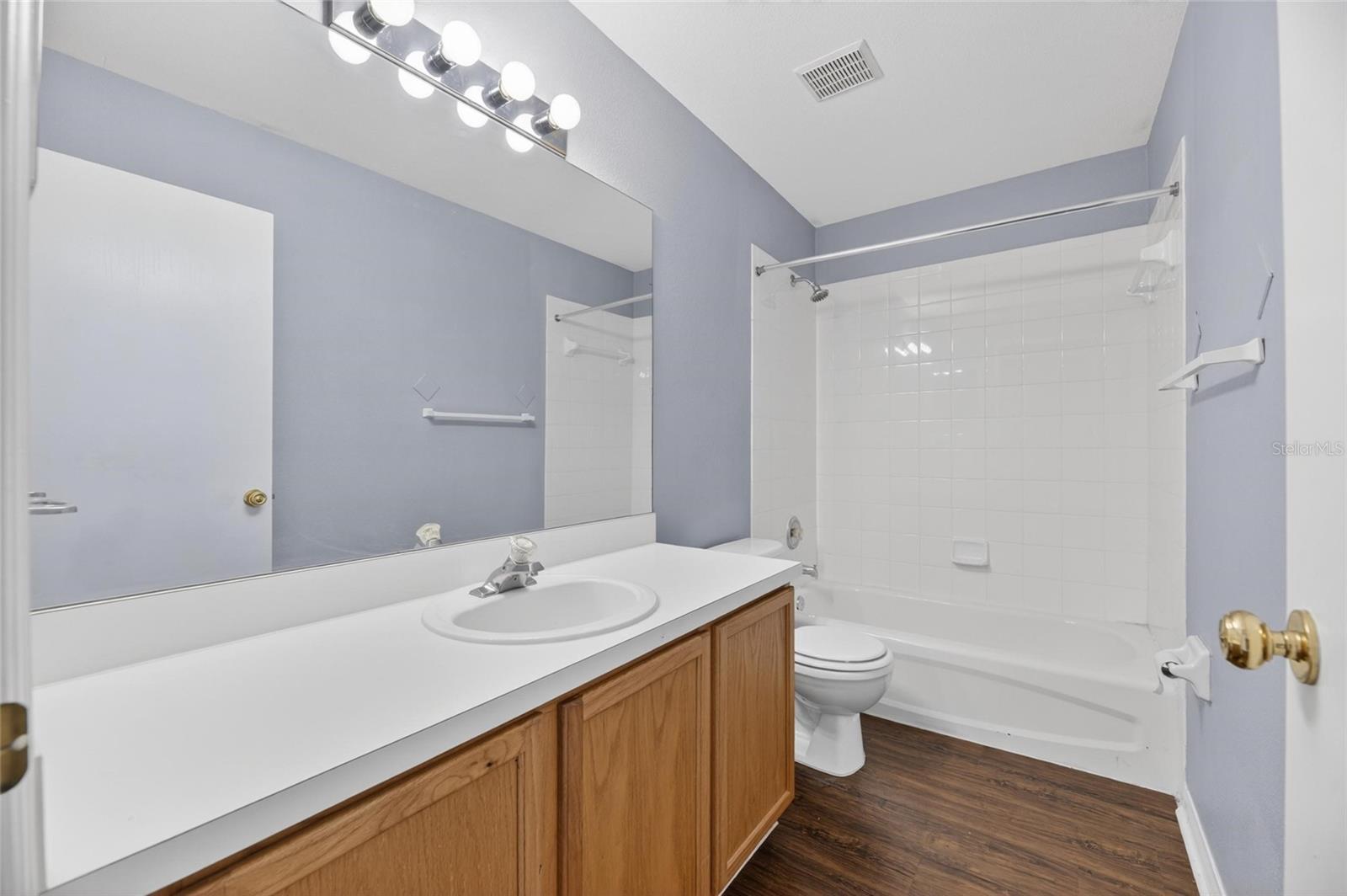 2258 Fluorshire Dr Property Photo 33