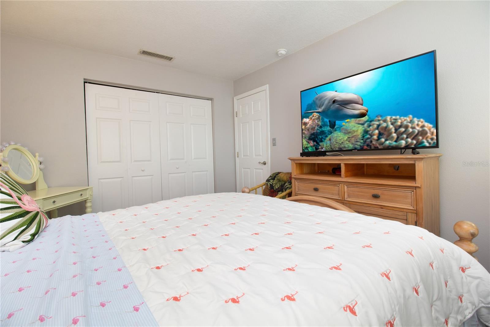 5282 Beach Dr Se #apt D Property Photo 12