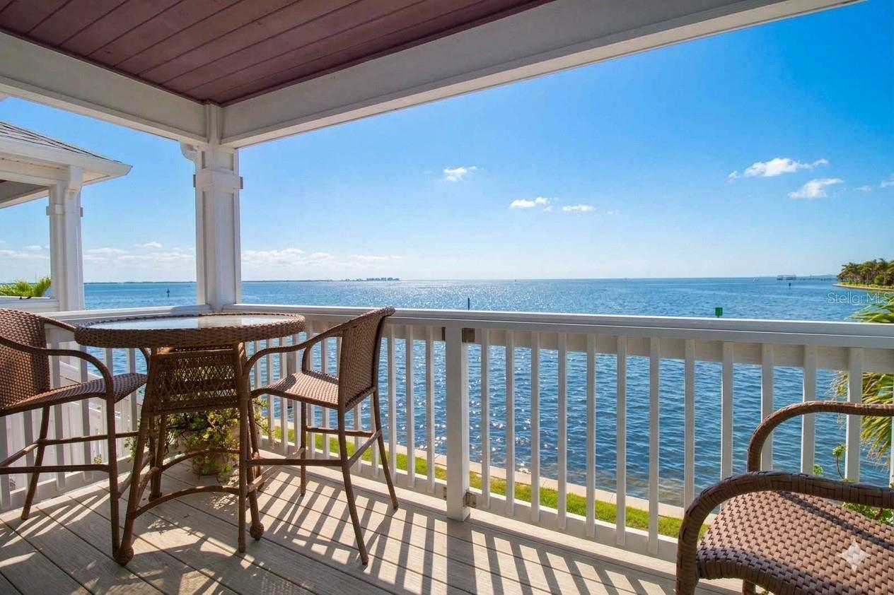 5282 Beach Dr Se #apt D Property Photo 17