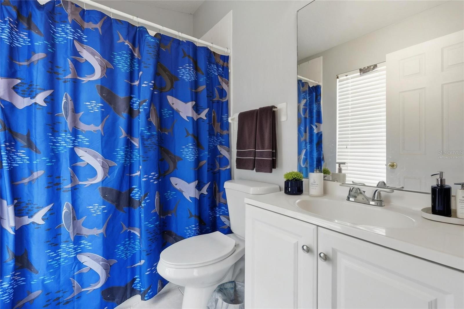 1250 Charlesworth Dr Property Photo 32