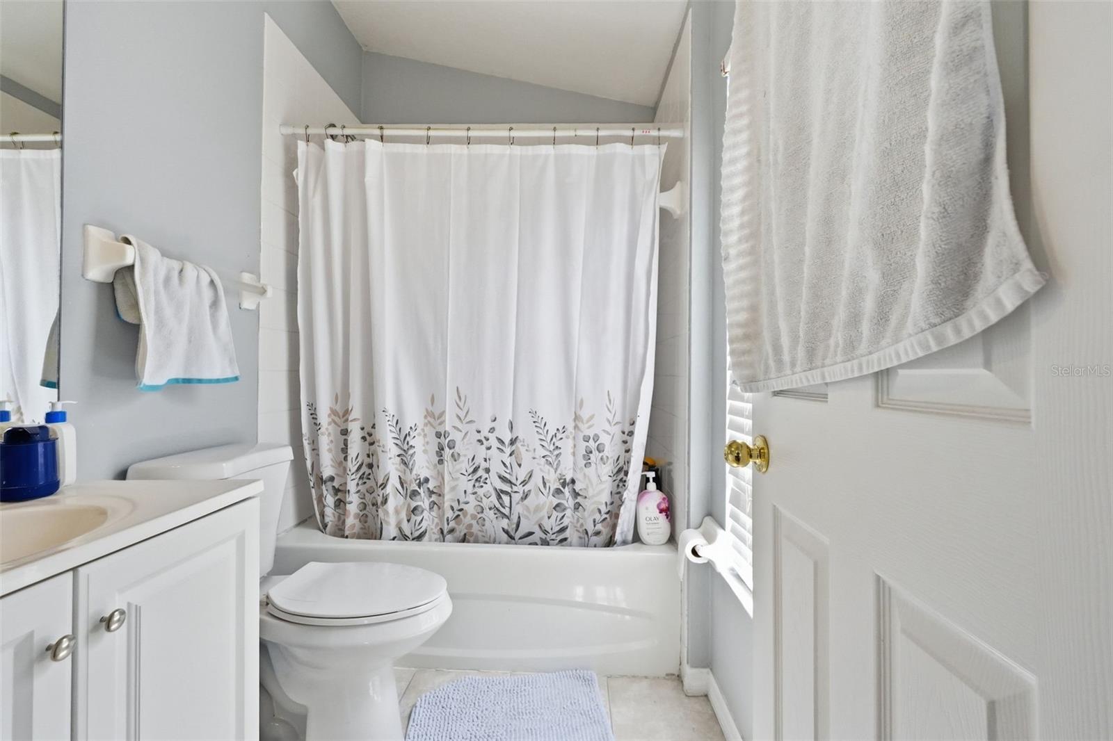 1250 Charlesworth Dr Property Photo 40