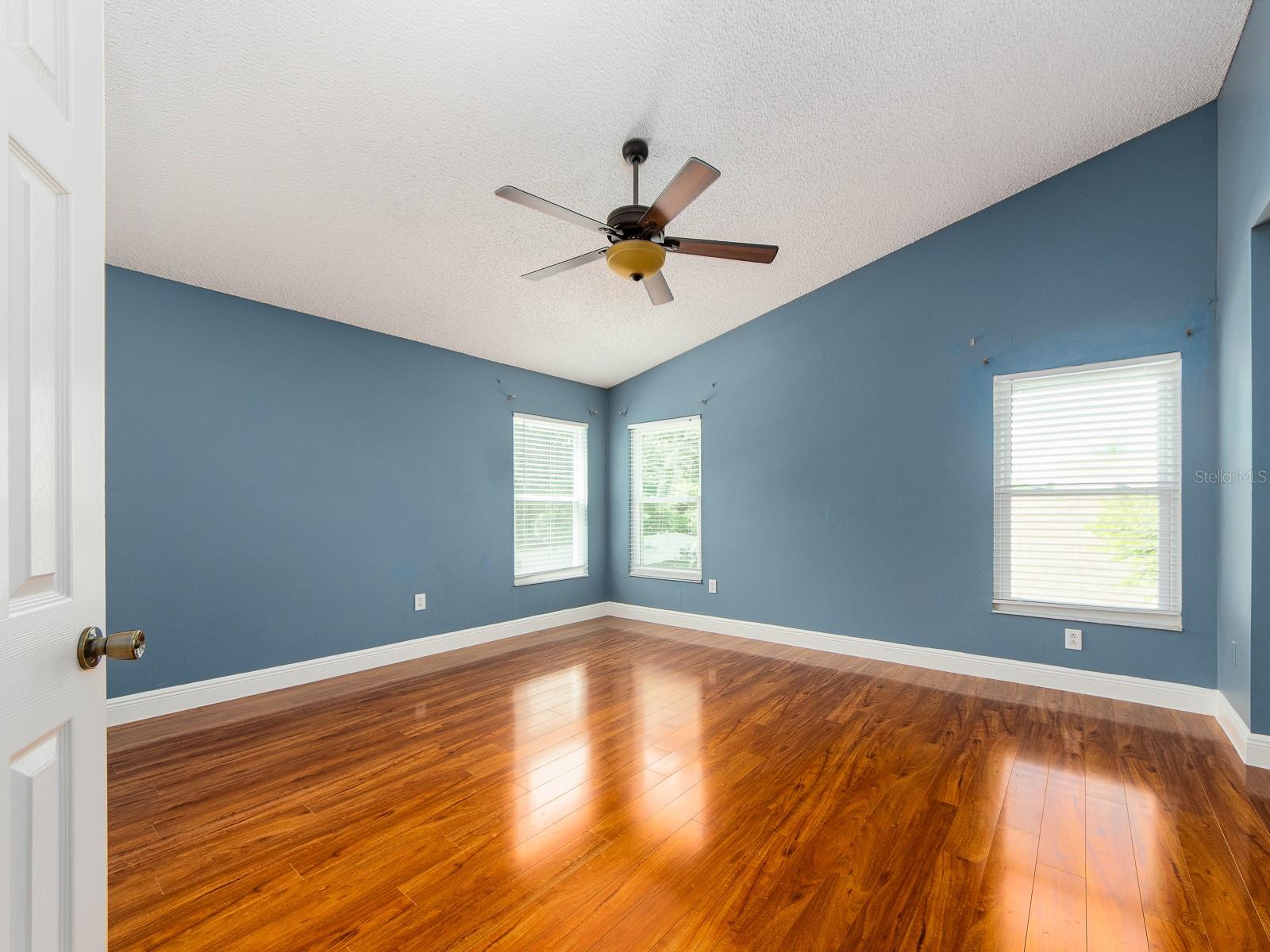 3256 Bentley Dr Property Photo 17