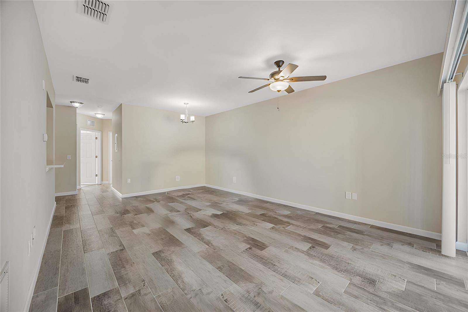 1195 Godavari Way E #201 Property Photo 4