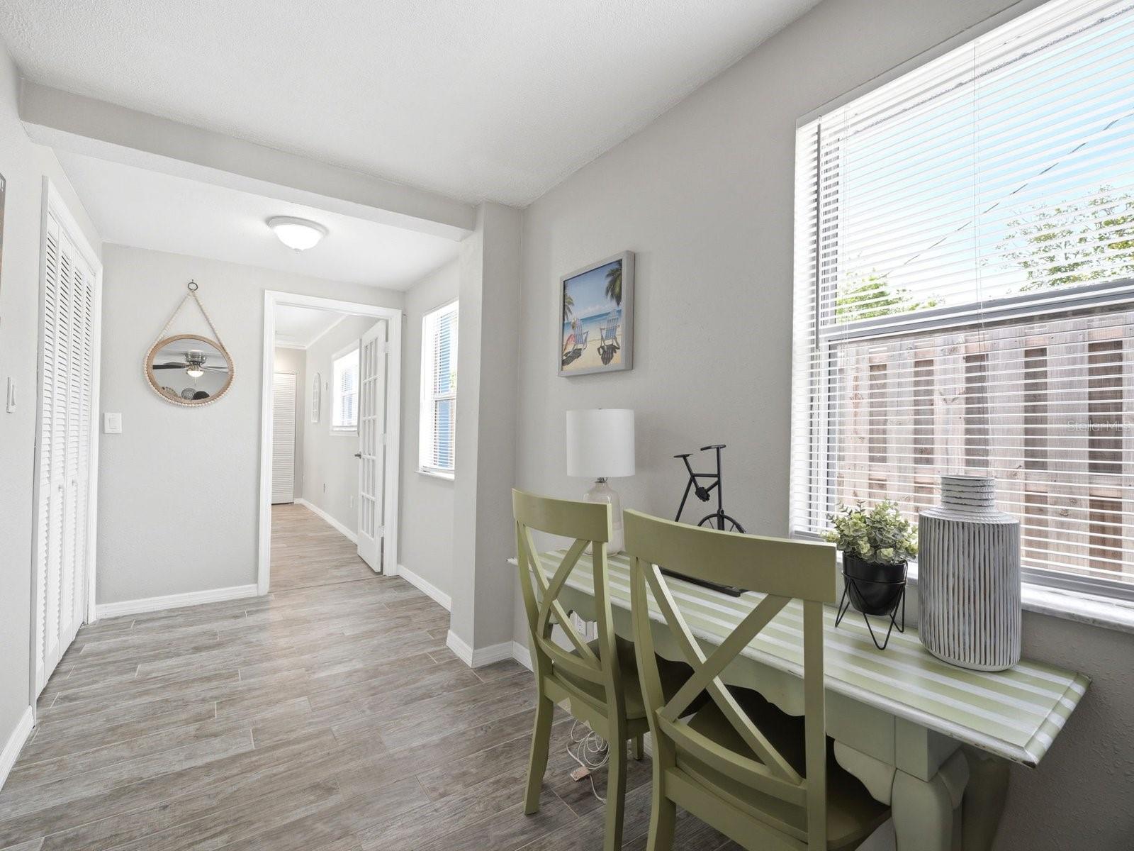 1207 1st St Property Photo 16
