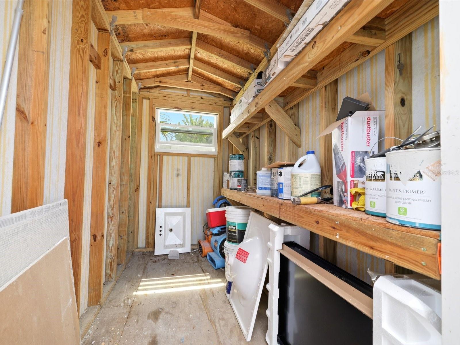 1207 1st St Property Photo 39