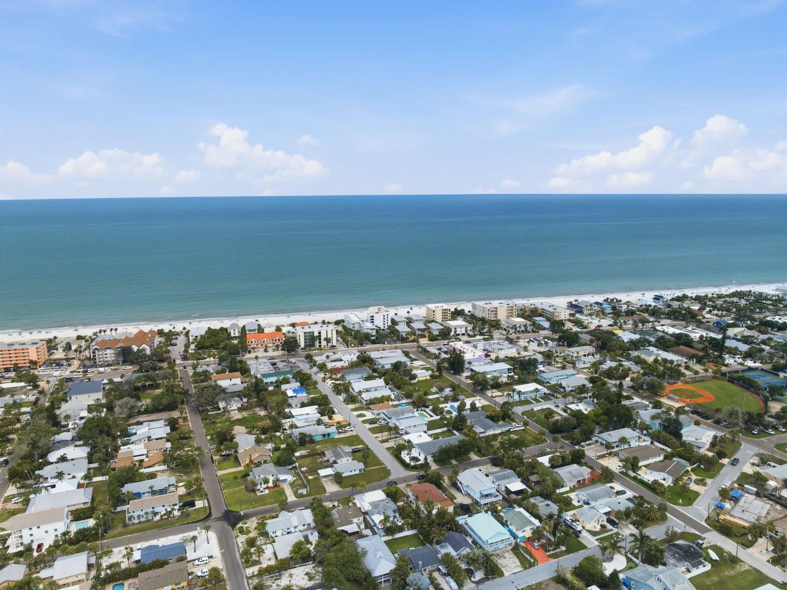1207 1st St Property Photo 50