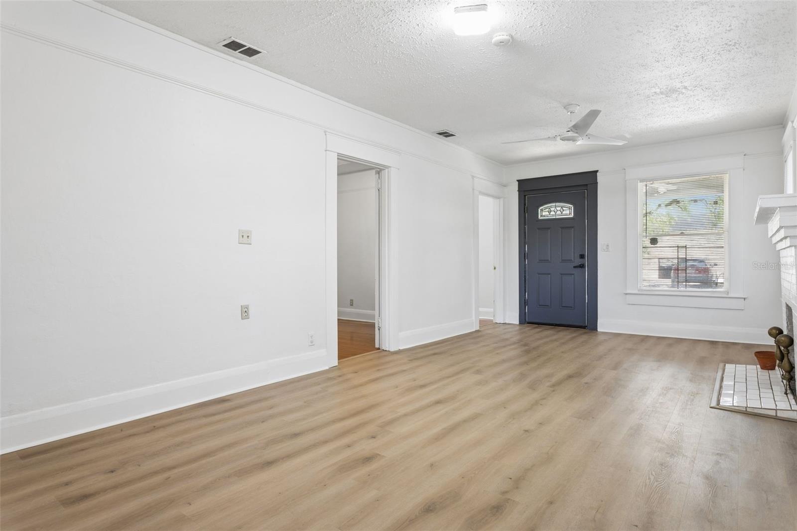 4208 N Marguerite Property Photo 7
