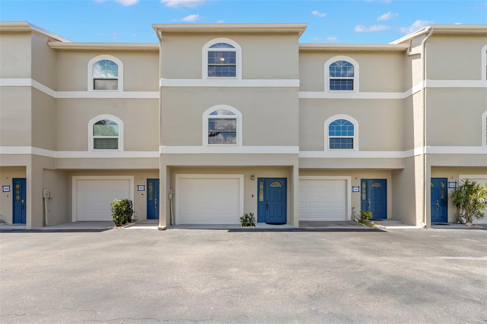 737 Pinellas Bayway S #308 Property Photo 1