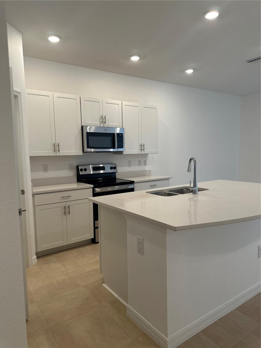 2358 Paravane Way Property Photo 12