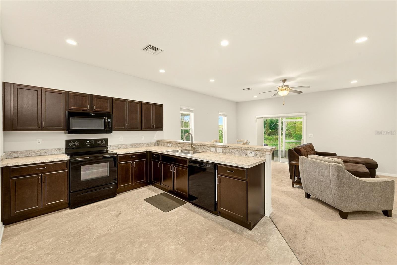 4680 Vignette Way Property Photo 4
