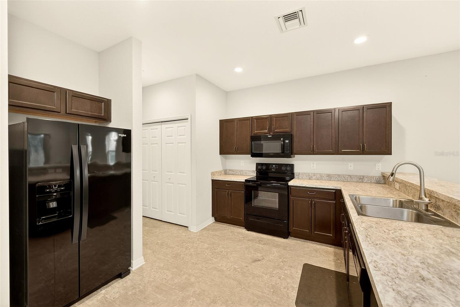 4680 Vignette Way Property Photo 6