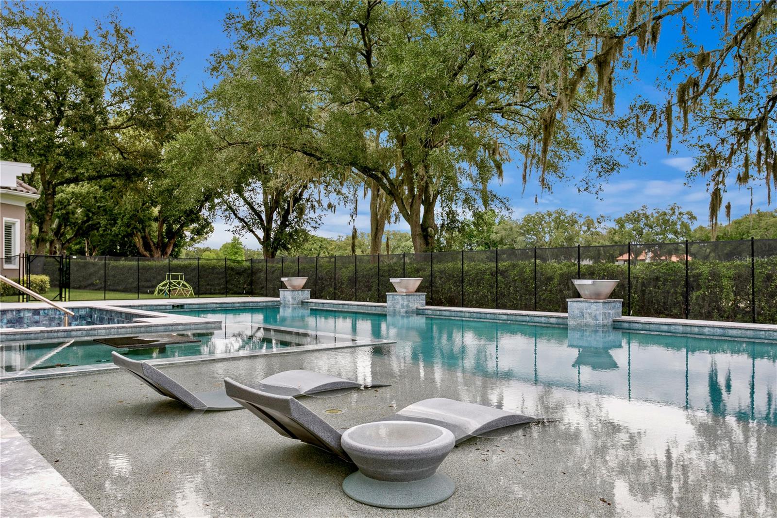 16601 Avila Blvd Property Photo 45