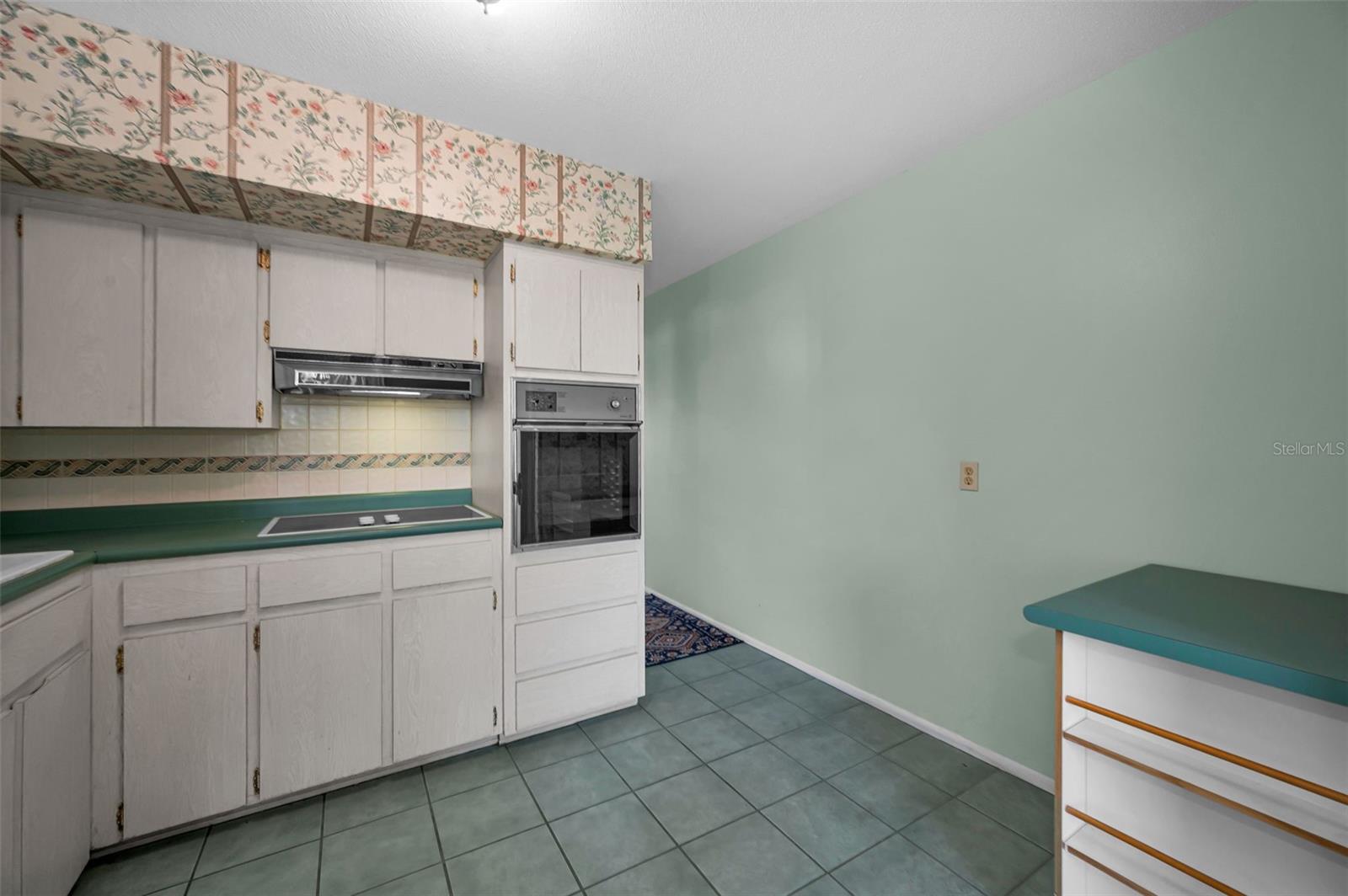 2072 Australia Way W #32 Property Photo 17