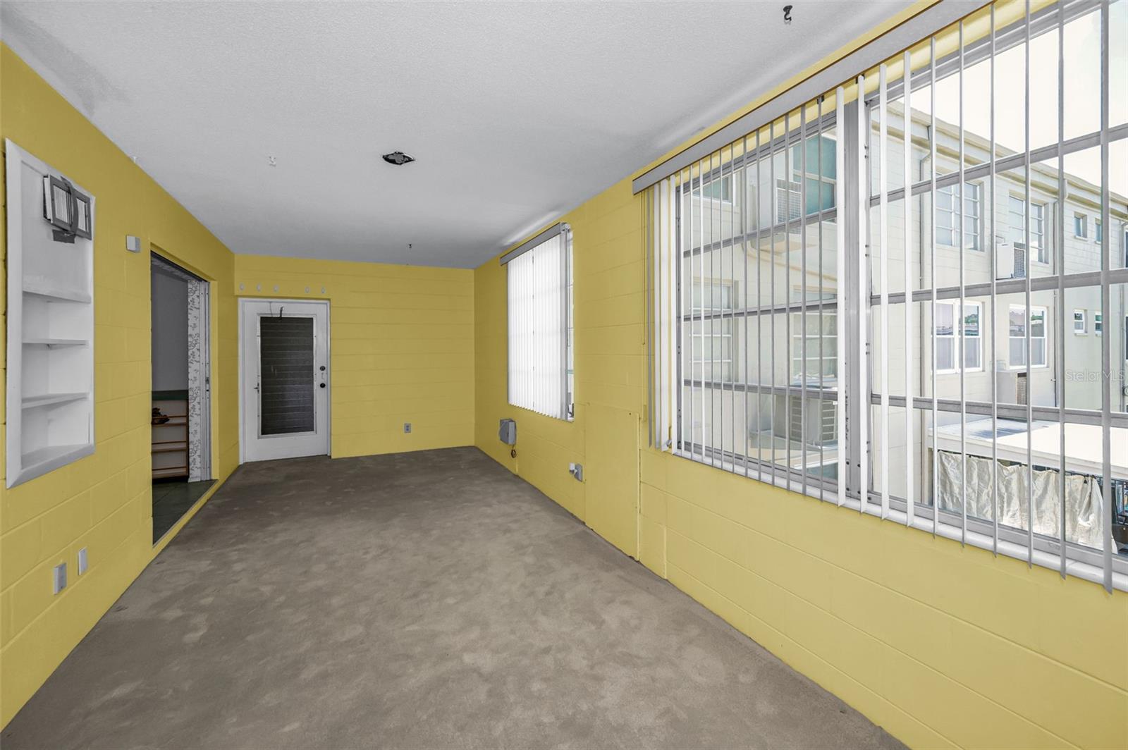 2072 Australia Way W #32 Property Photo 24
