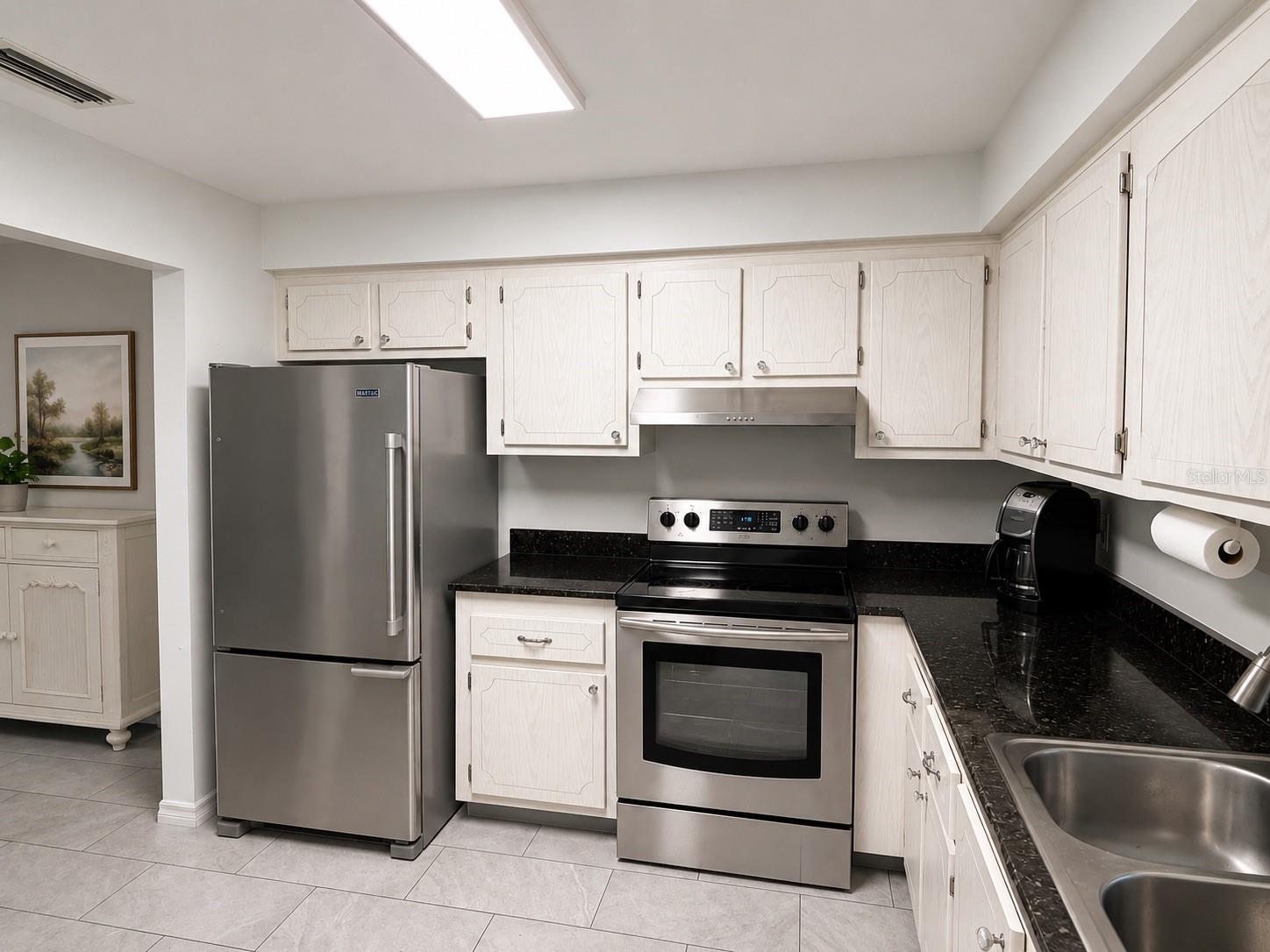 1706 Belleair Forest Dr #244 Property Photo 9