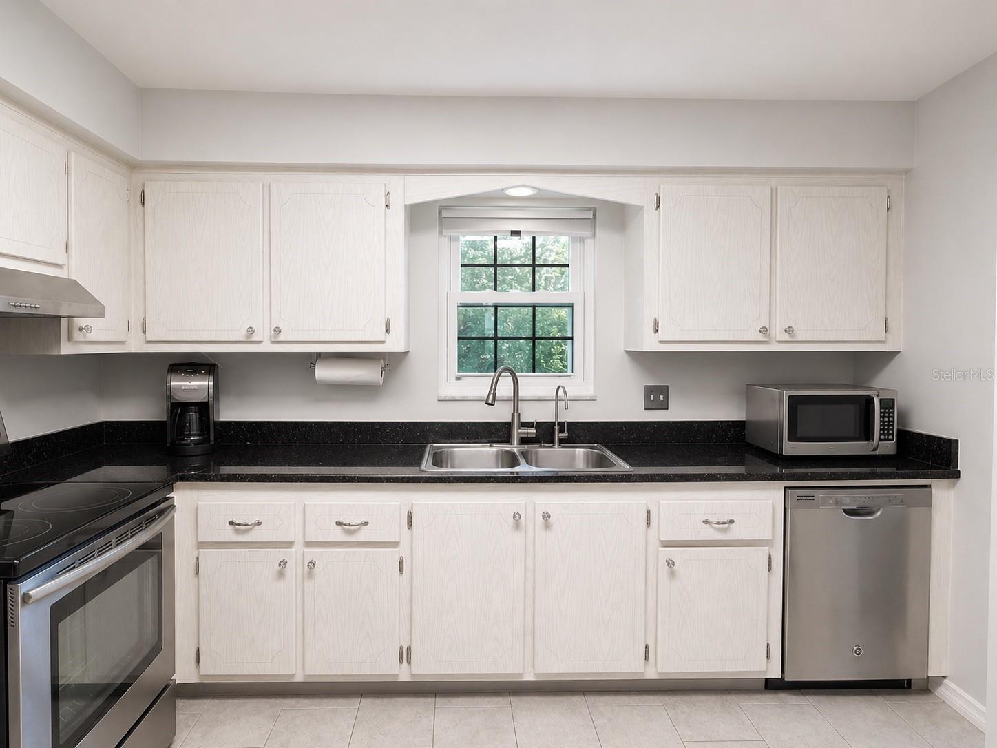 1706 Belleair Forest Dr #244 Property Photo 10