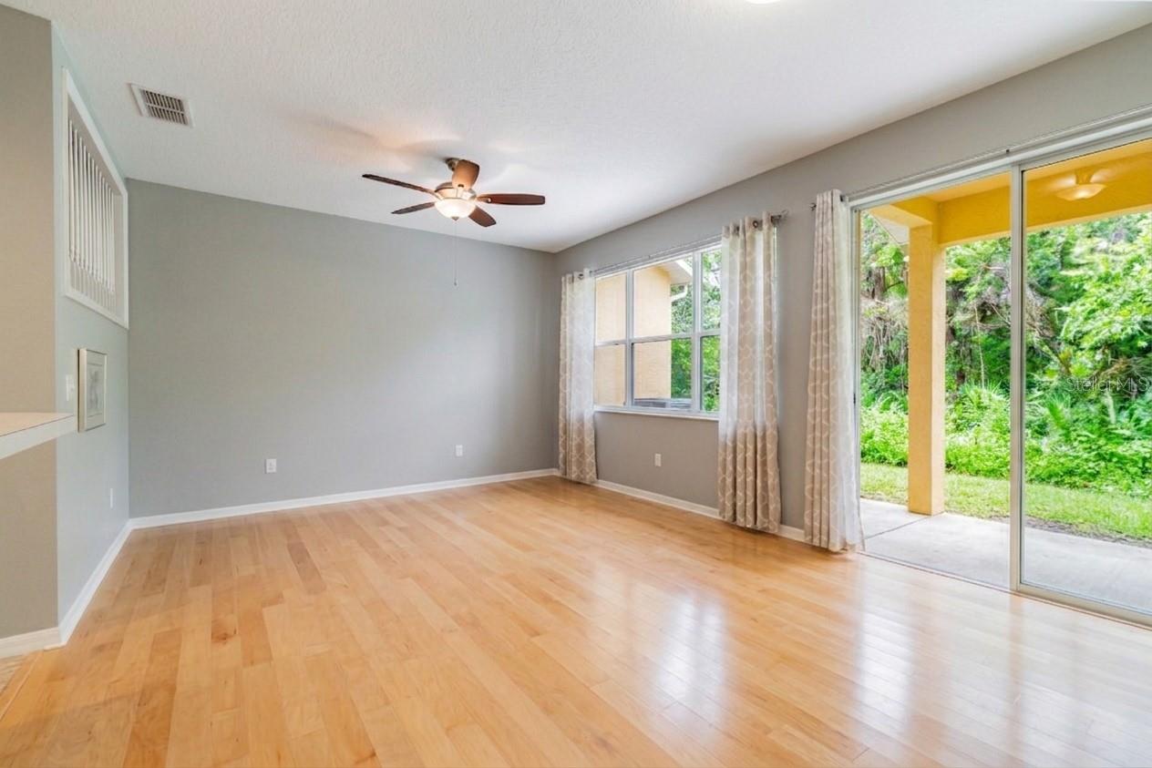 8116 Stone Path Way Property Photo 6
