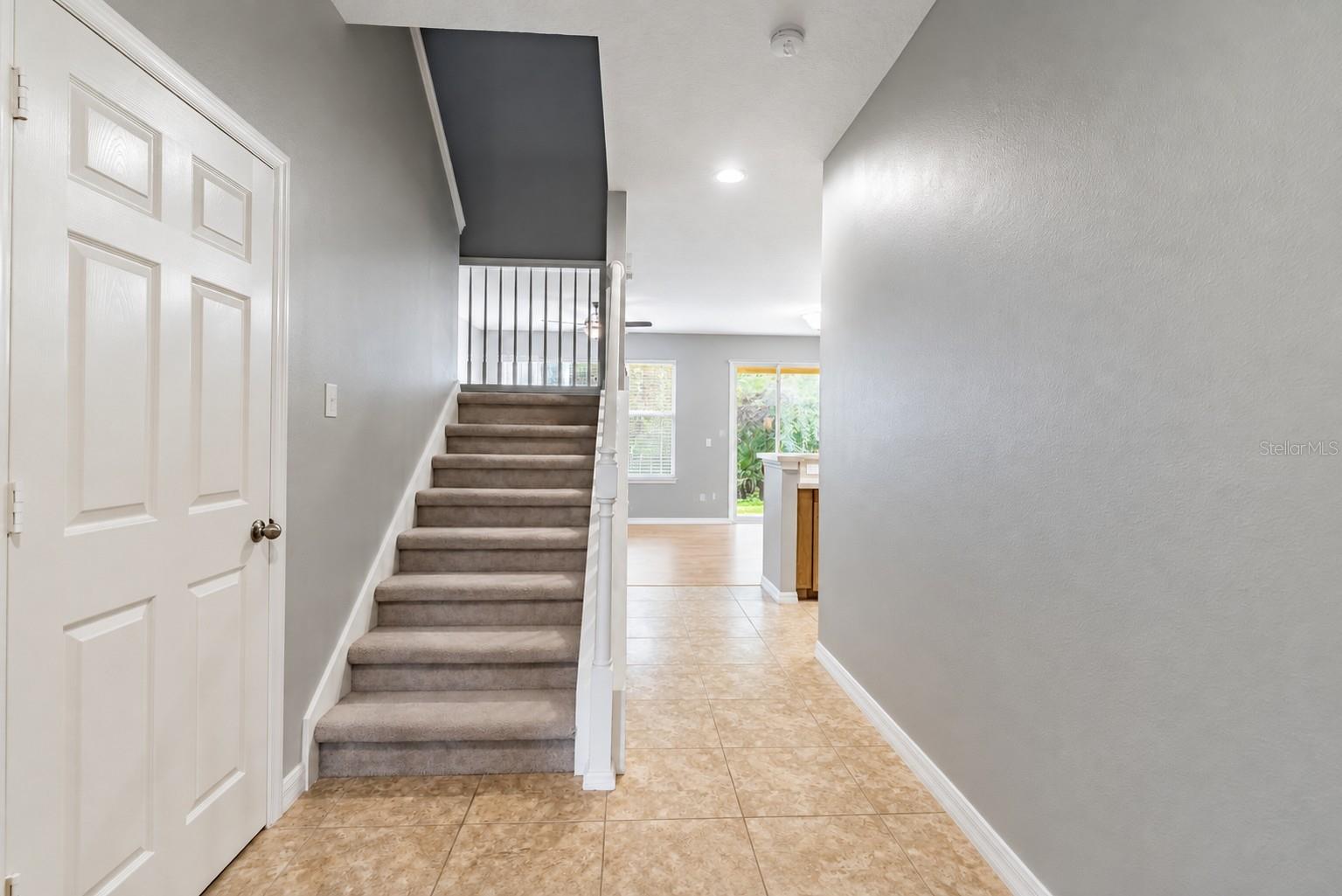 8116 Stone Path Way Property Photo 6