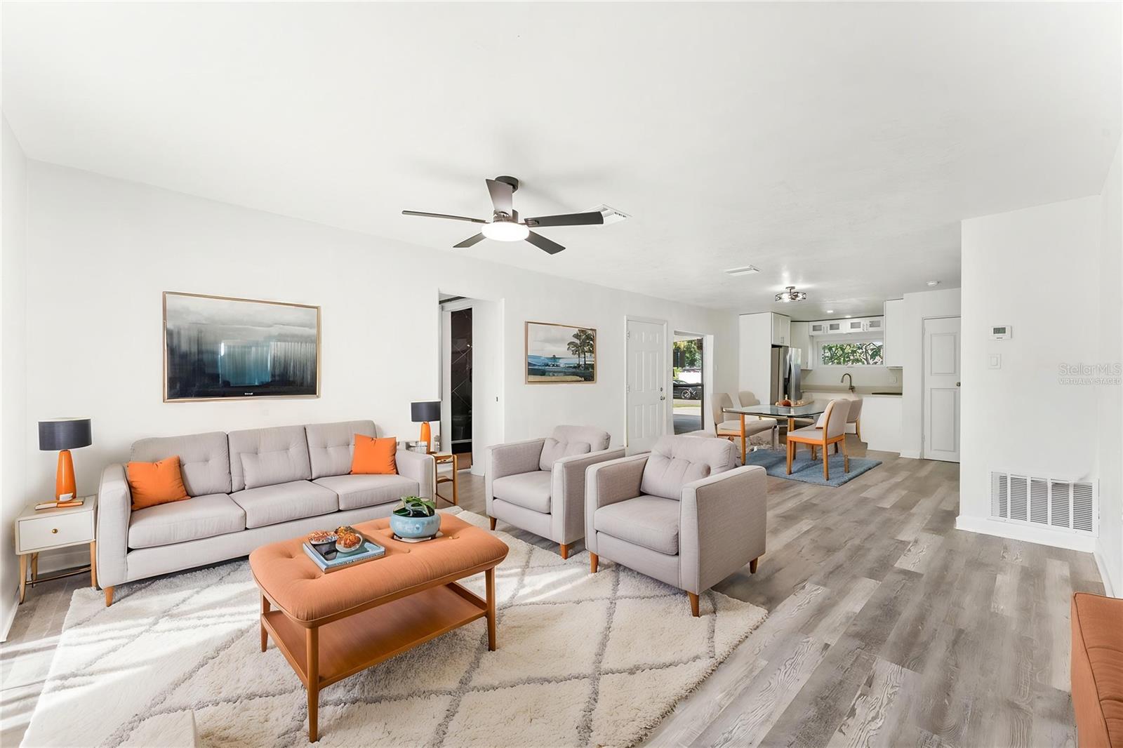 6221 Florida Cir E Property Photo 8