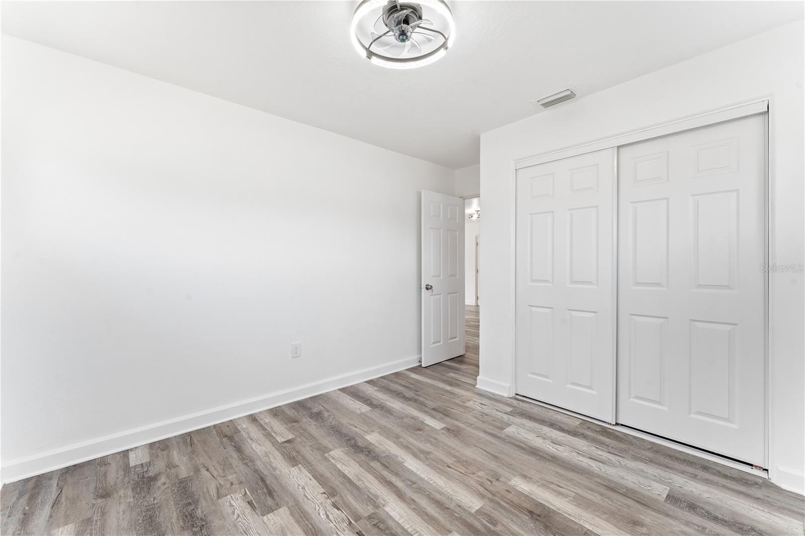 6221 Florida Cir E Property Photo 17