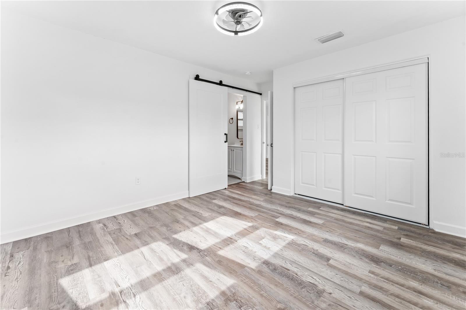 6221 Florida Cir E Property Photo 23
