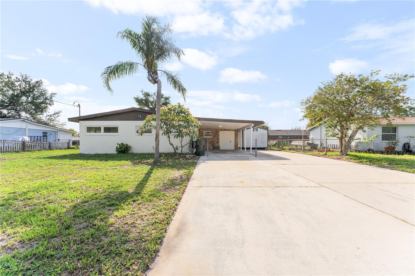 6221 Florida Cir E Property Photo 28
