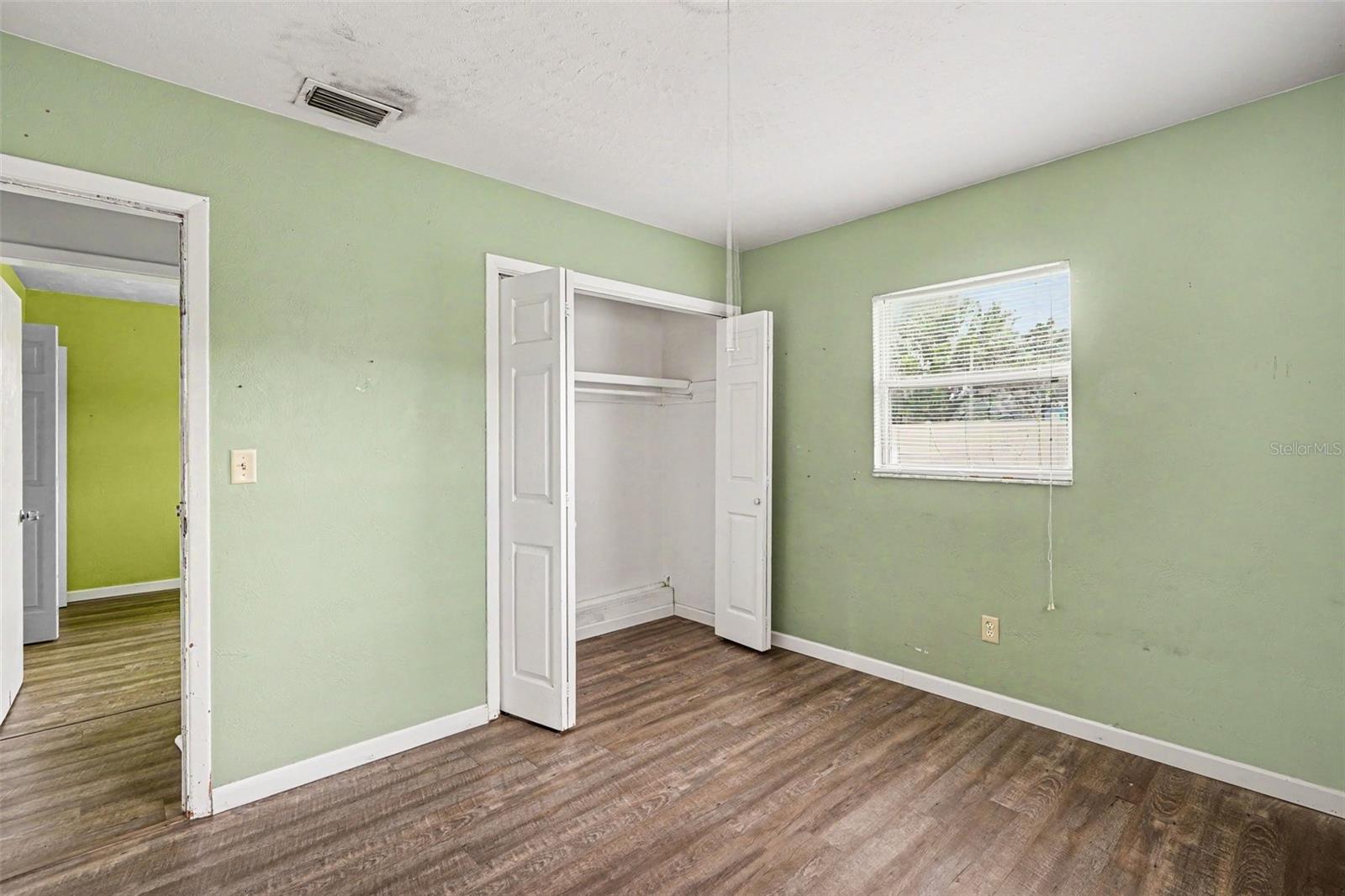 520 S Orange Ave Property Photo 12