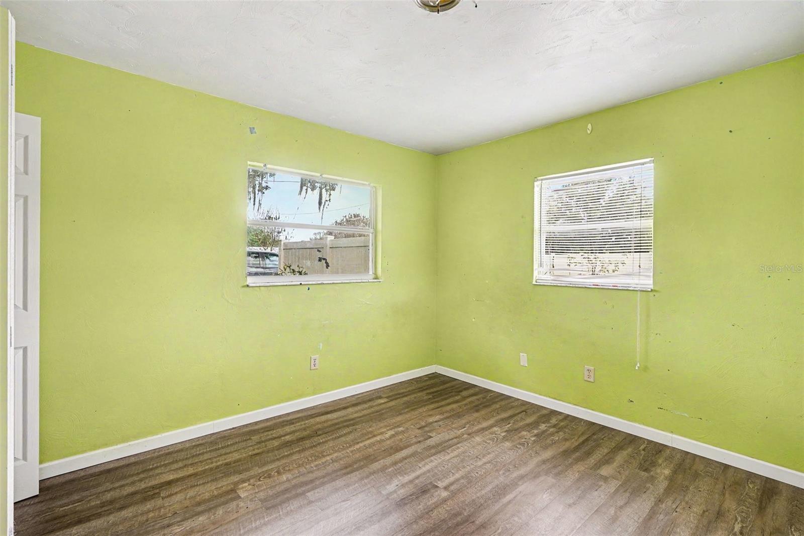 520 S Orange Ave Property Photo 16