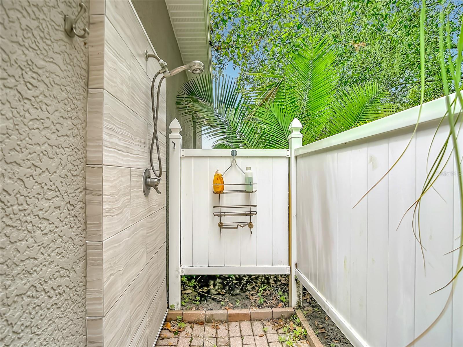 21629 Silver Bay Pl Property Photo 33