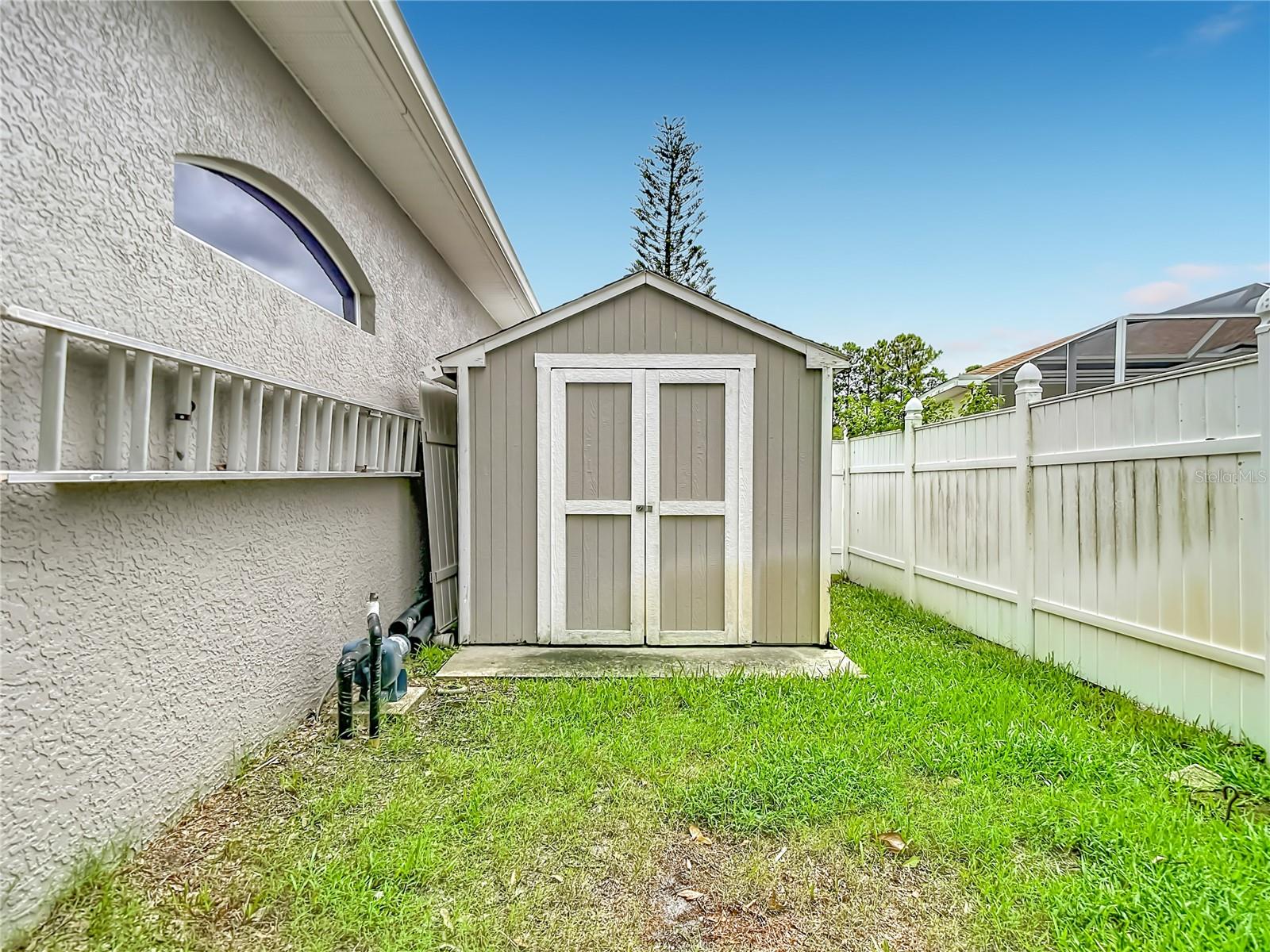 21629 Silver Bay Pl Property Photo 38