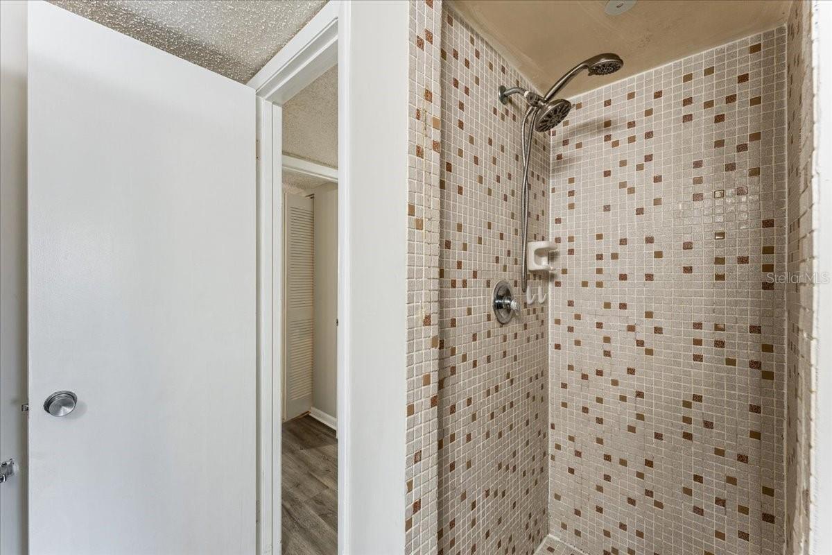 6332 Newtown Cir #32b5 Property Photo 17